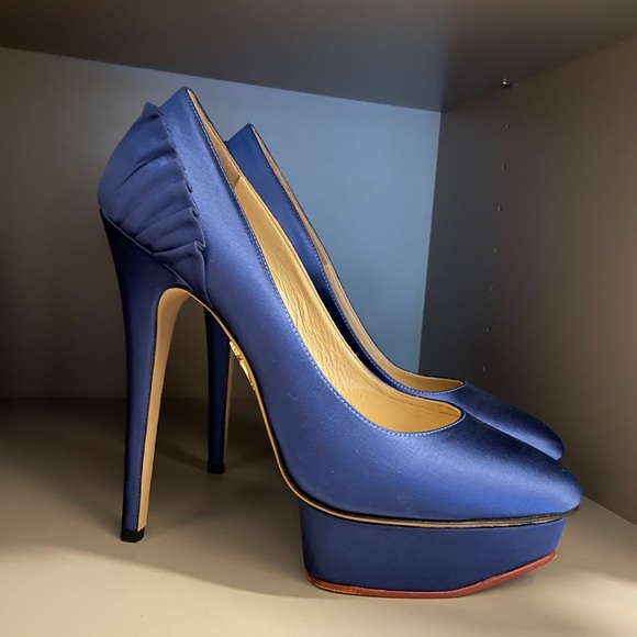 New Charlotte Olympia satin pumps - Picture 1 of 10